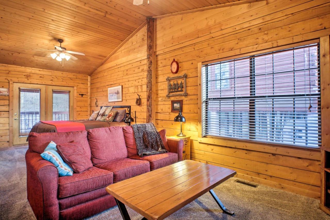 Cabin-Style Studio Right Off The Branson Strip!アパートメント エクステリア 写真